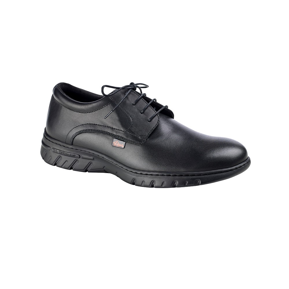 Chaussure noire a lacets pour hommes pour le secteur de l hotellerie et du nettoyage